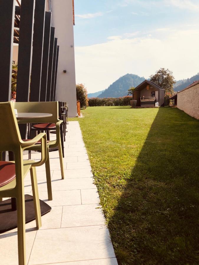 Na Vasi Restavracija In Prenocisca Hotell Škofja Loka Eksteriør bilde