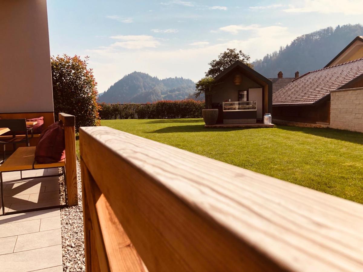 Na Vasi Restavracija In Prenocisca Hotell Škofja Loka Eksteriør bilde