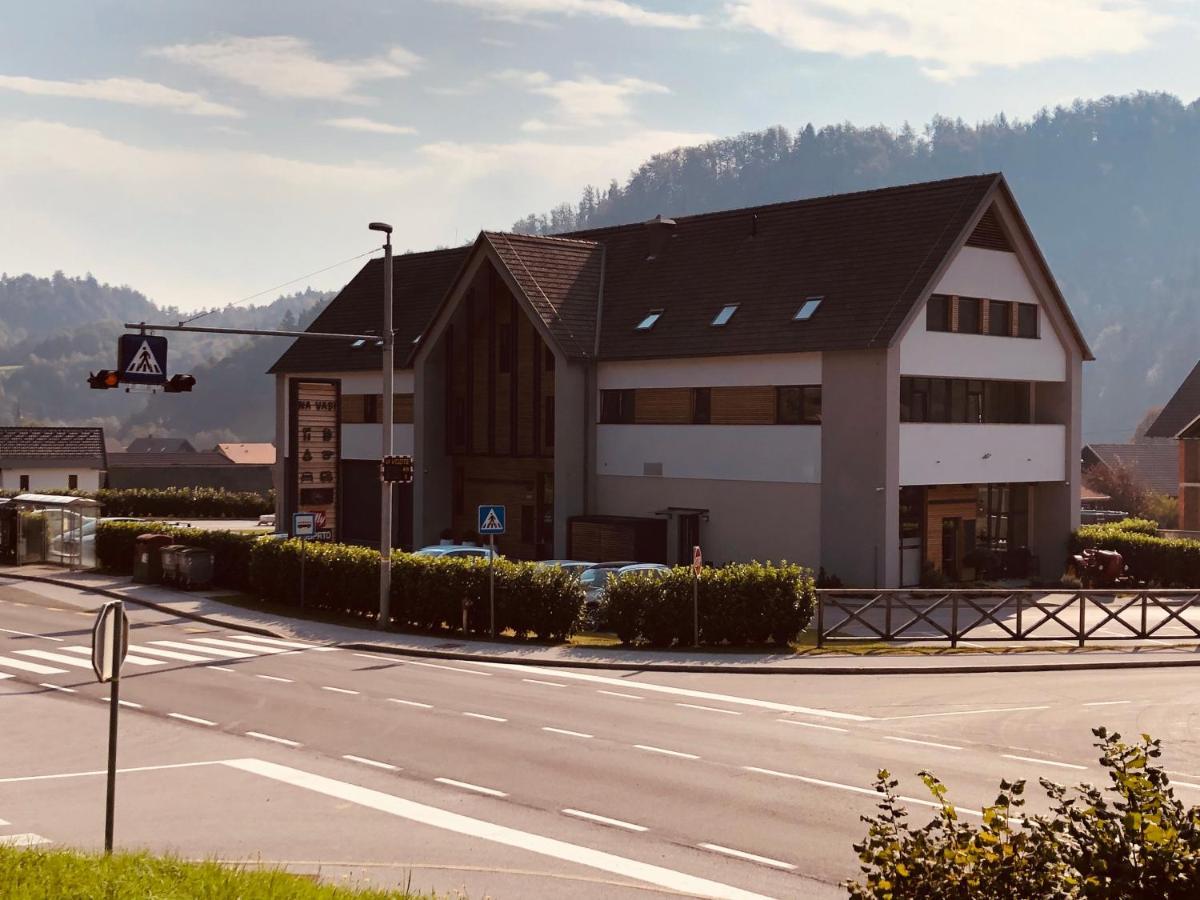 Na Vasi Restavracija In Prenocisca Hotell Škofja Loka Eksteriør bilde