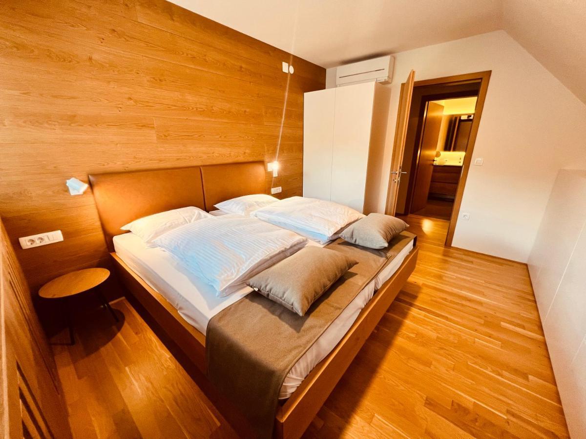 Na Vasi Restavracija In Prenocisca Hotell Škofja Loka Eksteriør bilde